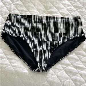 Athleta Black and White Striped high waist Swim Bottoms